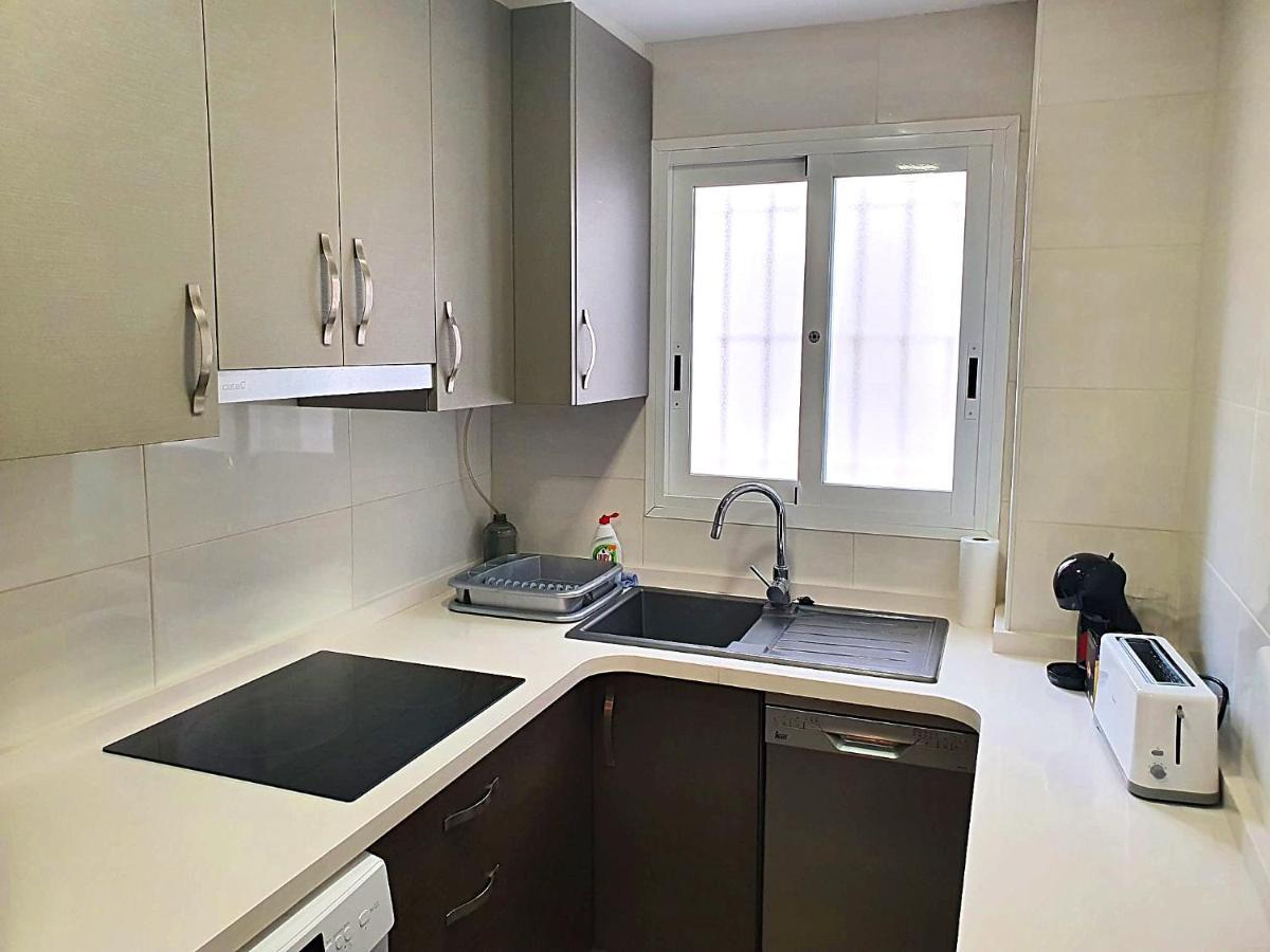 Newly Renovated Two Bedrooms Apartment In Villa Marina Benidorm Luaran gambar