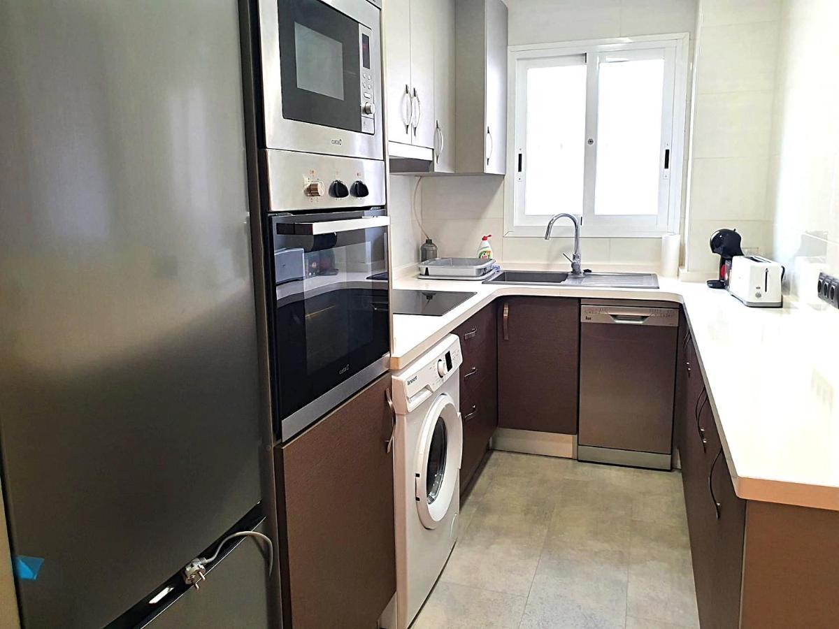 Newly Renovated Two Bedrooms Apartment In Villa Marina Benidorm Luaran gambar